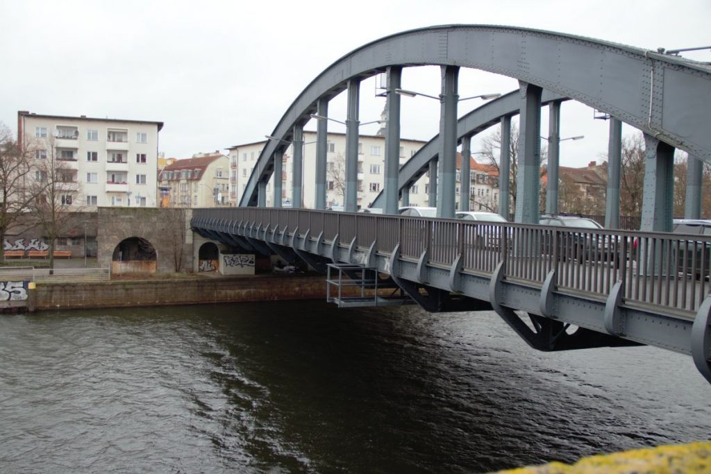 Charlottenbrücke, Blick zur Altstadt