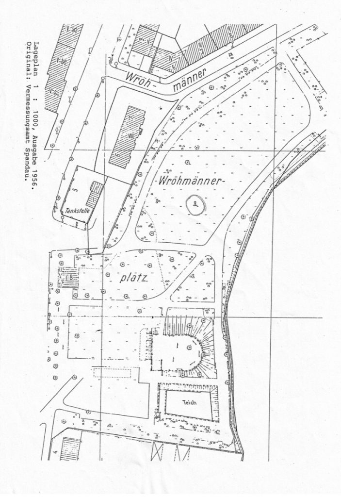 Ausschnitt aus einem Stadtplan des Vermessungsamtes Spandau mit dem Standort des Findlings vom ehemaligen Ehrenmal für die Brieftauben 1914-1918, 1956