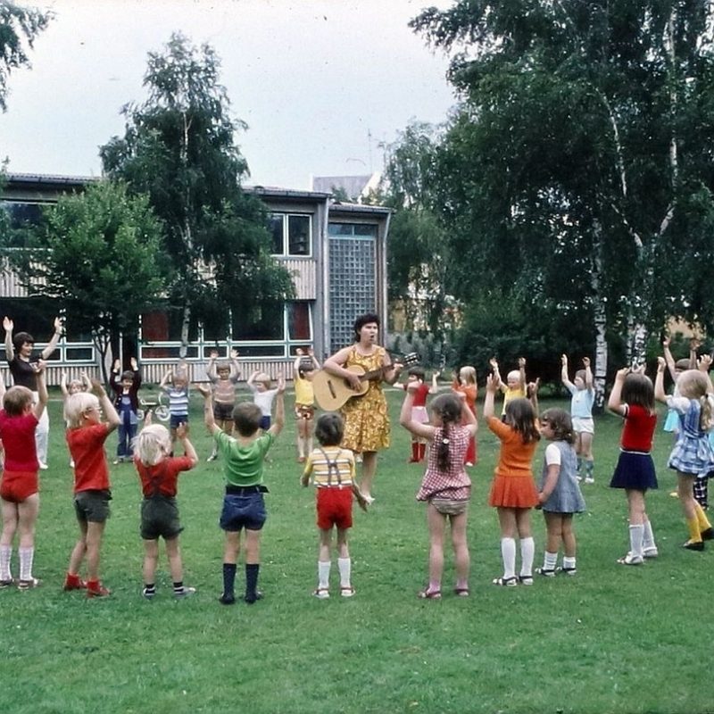 Aktion „Kinder in Luft und Sonne“ im Kinderwohnheim. Foto: Pressestelle Spandau. Stadtgeschichtliches Museum Spandau